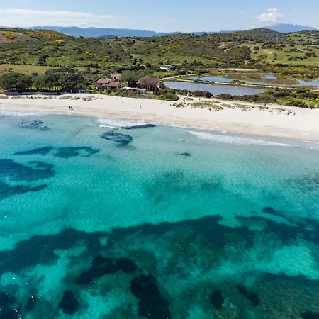 Bay Pine - Klodge Villa Olbia
