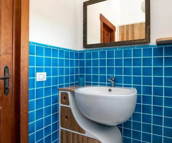 Bay Pine - Klodge Villa Olbia