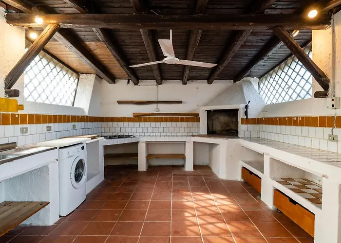 Bay Pine - Klodge Villa Olbia